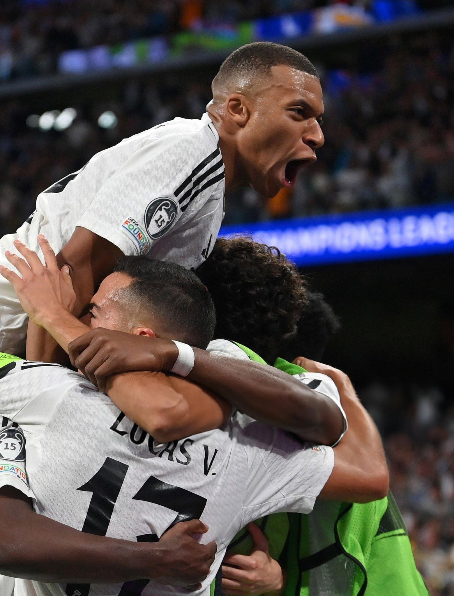 对手难以逾越,球队成功轻松取胜 对手难以逾越,球队成功轻松取胜